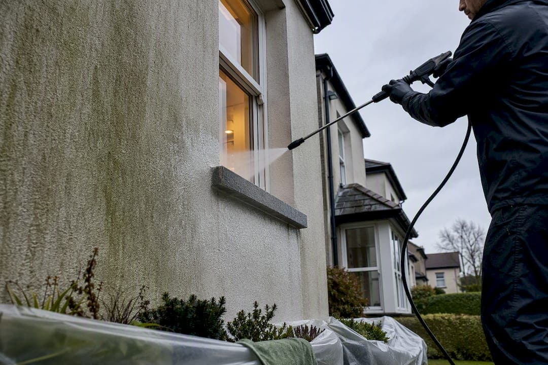 Keep Your Façade Clean 3–5 Years: Safe Render Cleaning in Ireland