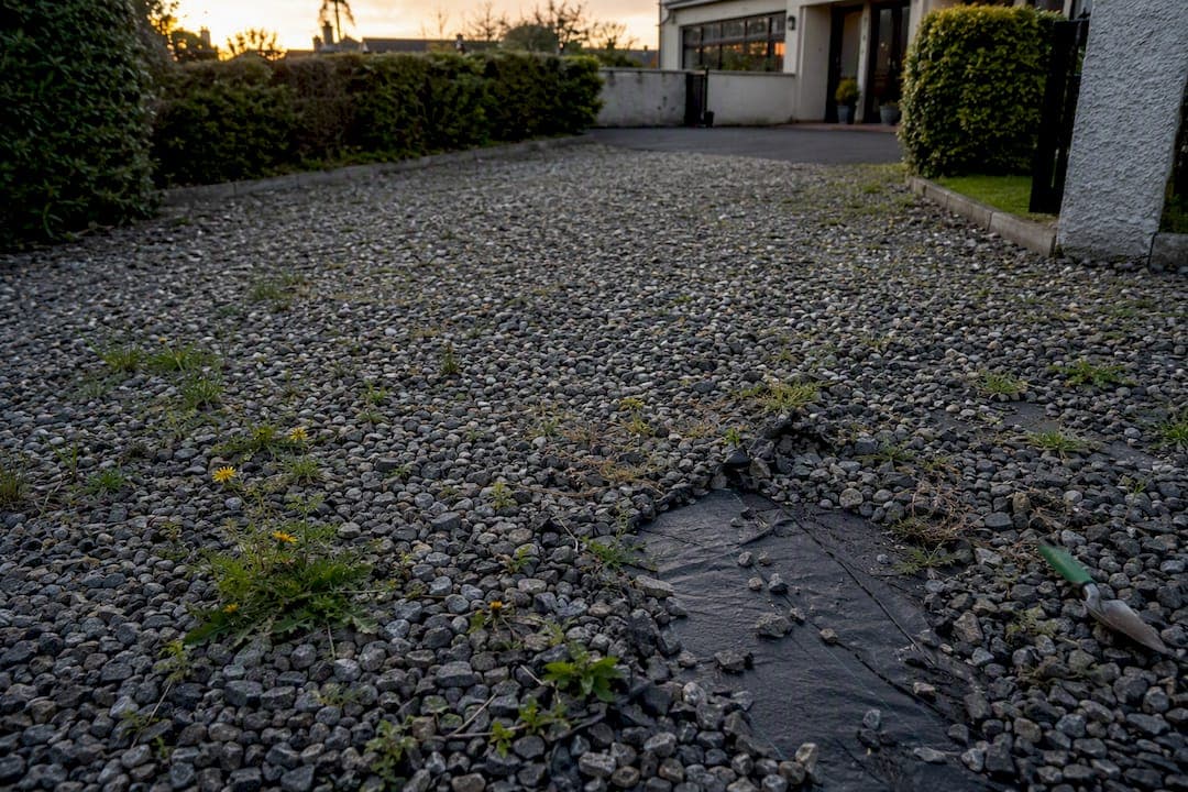 Stop Weeds on Dublin Gravel Driveways: 50mm, Membrane, DIY or Pro